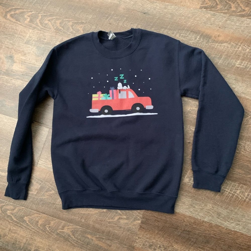 Gildan Navy Blue Women’s Sweatshirt with Festive Snoopy Design size S